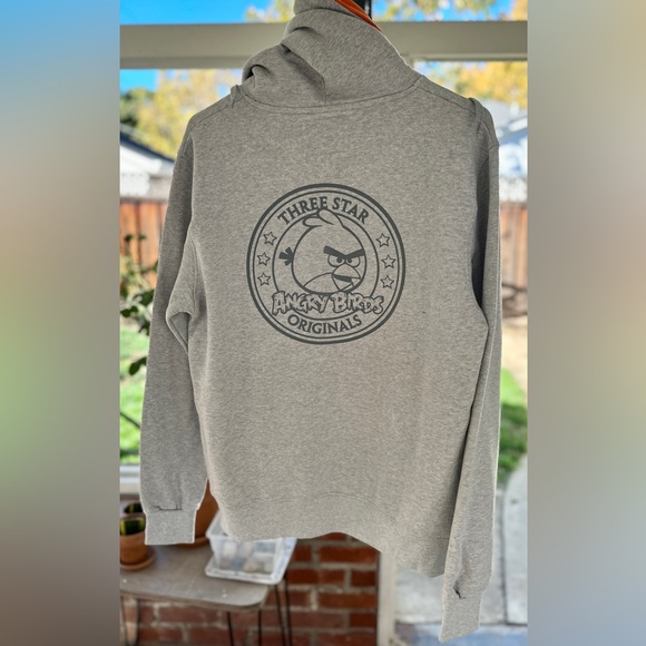 Angry Birds Embroidered Hoodie - Three Star Original - Mens Medium - Picture 4 of 8